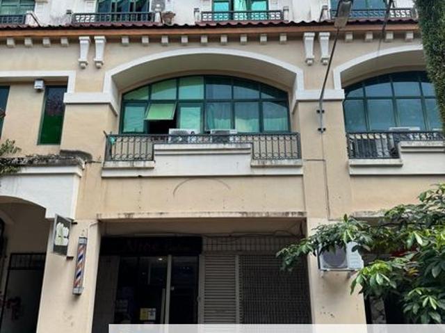 Shop for sale in Kuching