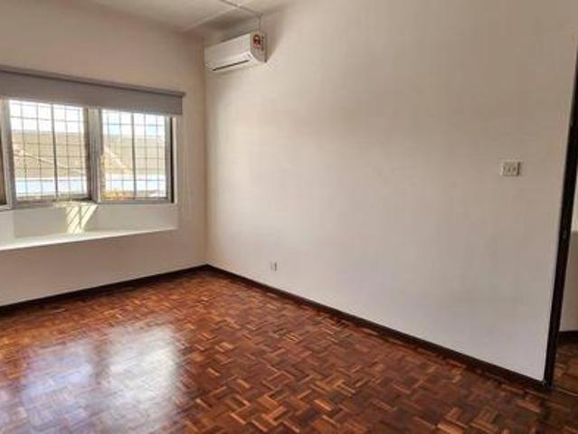 Terraced House for rent in Kuching