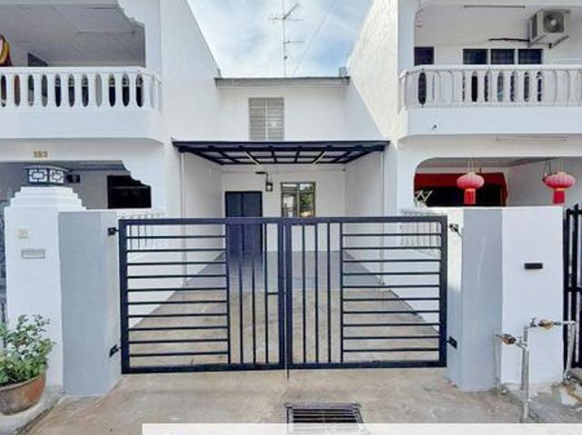 House for sale in Pontian, Johor