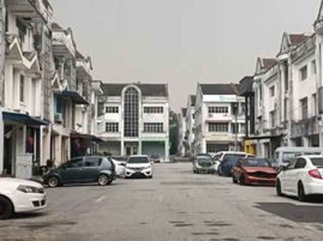Shop for rent in Kulai, Johor