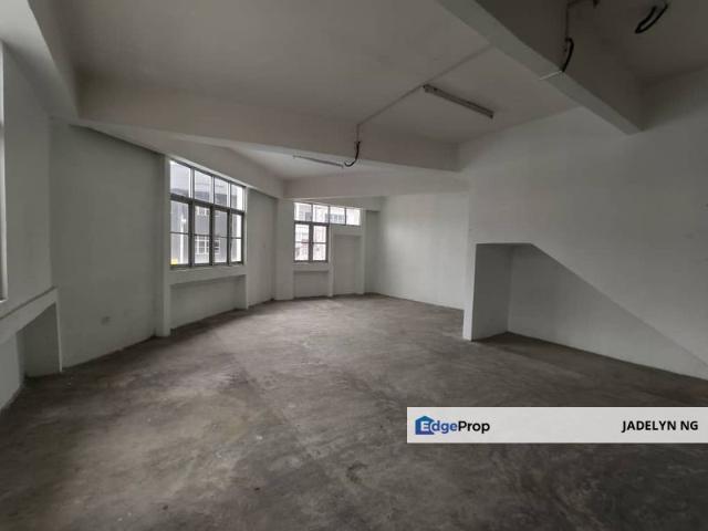 Shop for rent in Taman Putri Kulai, Kulai