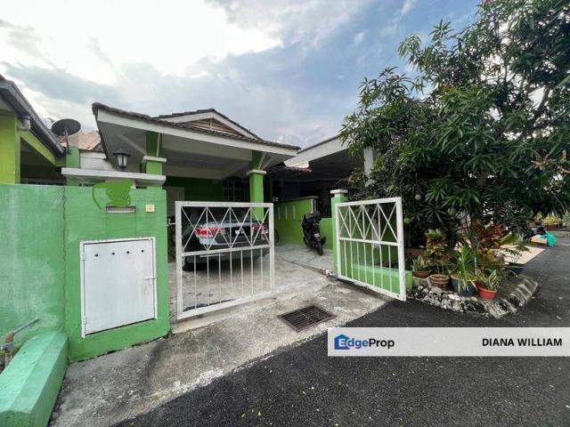 House for sale in Kajang, Langat