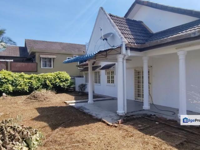 House for sale in Kajang, Langat
