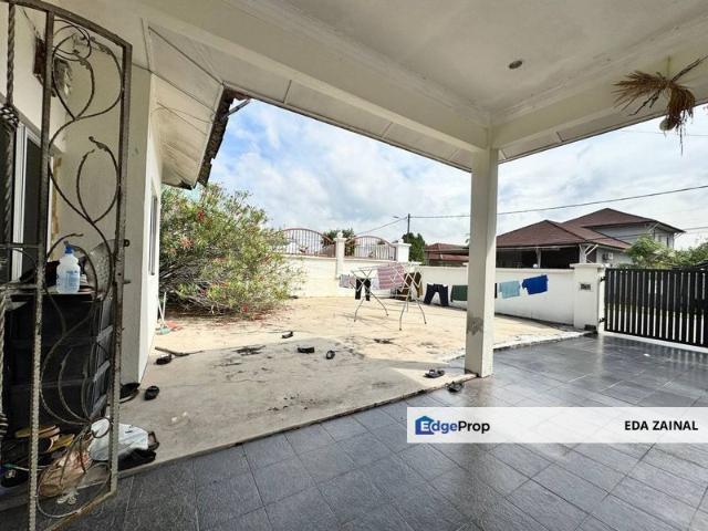 House for sale in Petaling, Subang Jaya