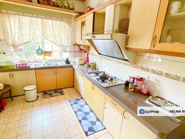 House for sale in Country Heights Damansara, Kuala Lumpur