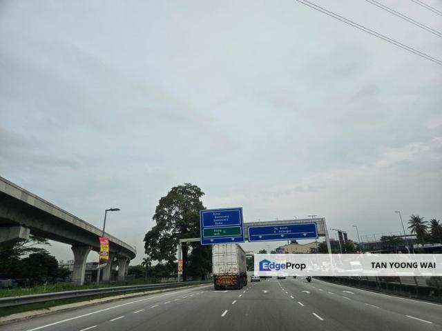 Shop for sale in Petaling, Damansara Damai