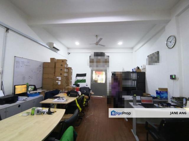 Shop for sale in Alam Impian, Selangor