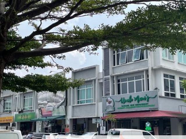Shop for sale in Alam Impian, Selangor