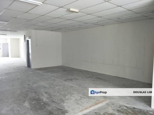 Shop for rent in Seksyen 32, Shah Alam