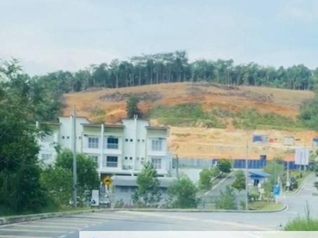 House for sale in Tanjong Sepat, Selangor