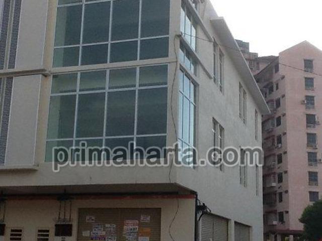 Apartment for rent in Mukim 17, Georgetown