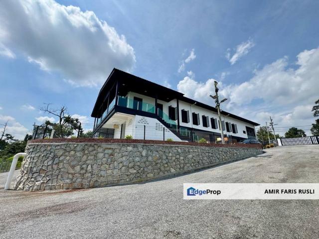 Shop for sale in Ulu Tiram, Johor