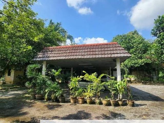 House for sale in Country Heights Damansara, Kuala Lumpur