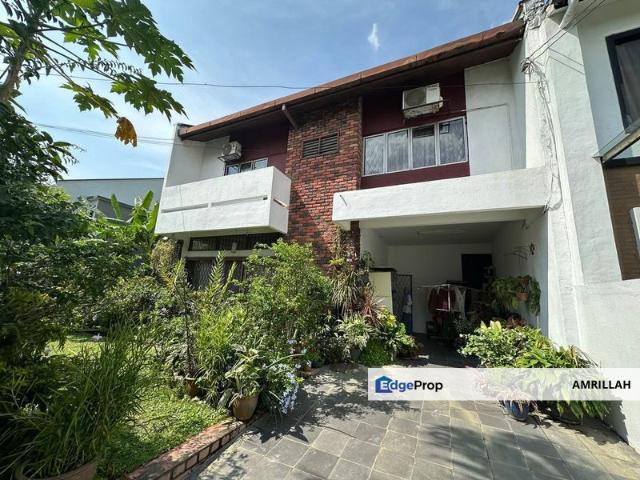 House for sale in Country Heights Damansara, Kuala Lumpur