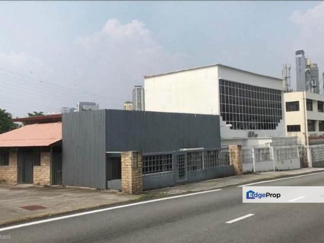 Warehouse for rent in Petaling Jaya, Petaling