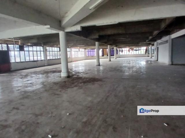 Warehouse for rent in Petaling Jaya, Petaling