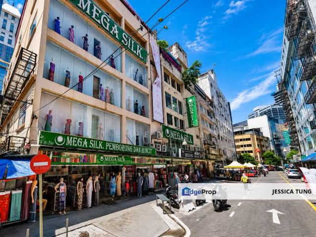 Shop for rent in Country Heights Damansara, Kuala Lumpur