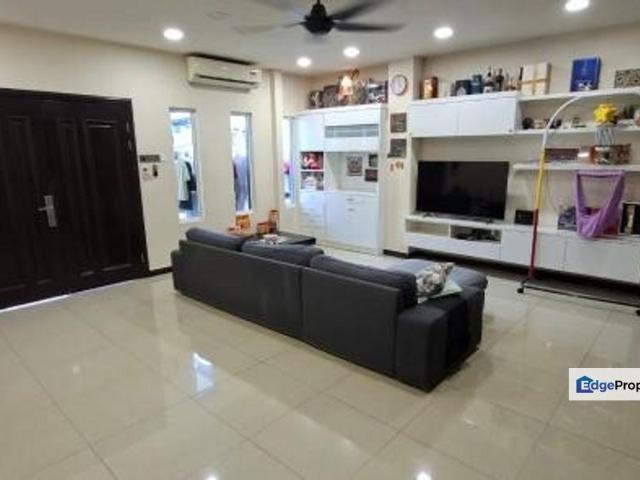 House for sale in Country Heights Damansara, Kuala Lumpur