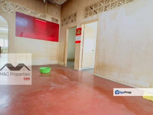 House for sale in Sendayan Village, Negeri Sembilan