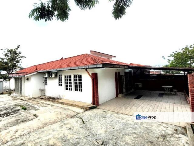 House for sale in Country Heights Damansara, Kuala Lumpur
