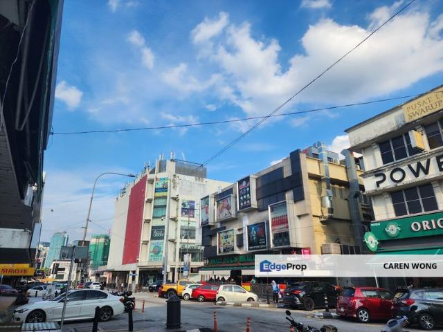 House for sale in Country Heights Damansara, Kuala Lumpur