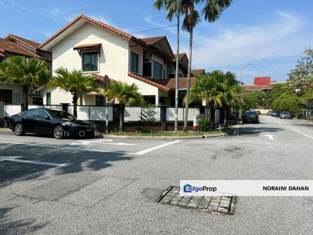 House for sale in Country Heights Damansara, Kuala Lumpur