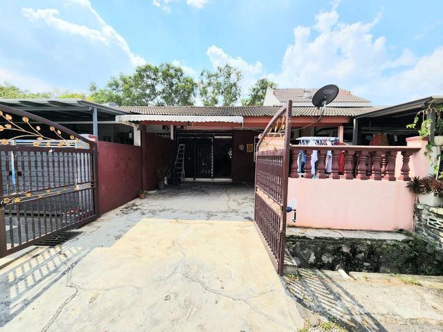 Terraced House for sale in Petaling, Subang Jaya