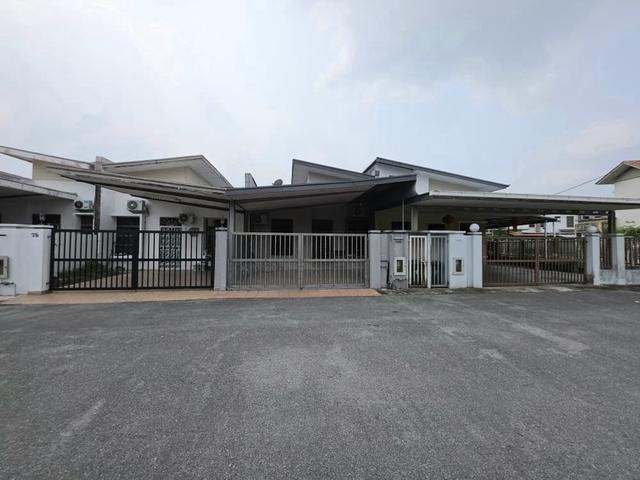 Terraced House for sale in Kuching, Bahagian Kuching
