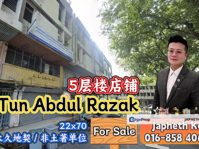 Shop for sale in Johore Bahru, Johor