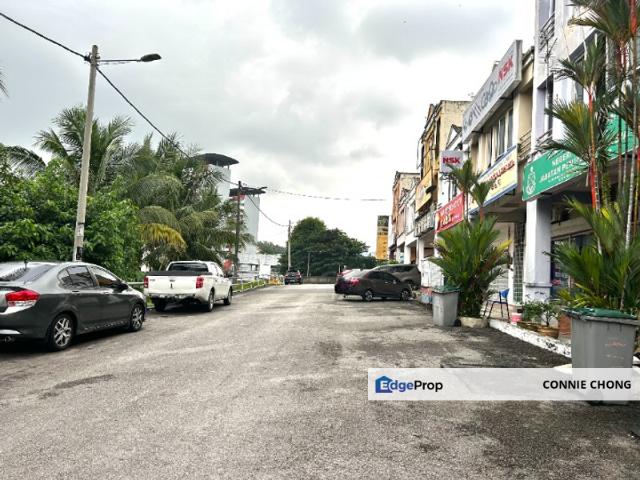 Shop for sale in Sendayan Village, Negeri Sembilan