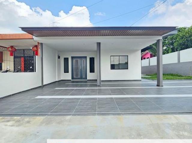 House for sale in Ulu Tiram, Johor