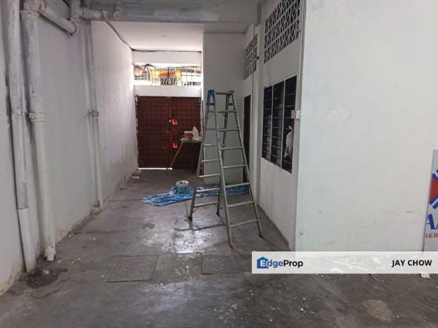 Shop for rent in Country Heights Damansara, Kuala Lumpur