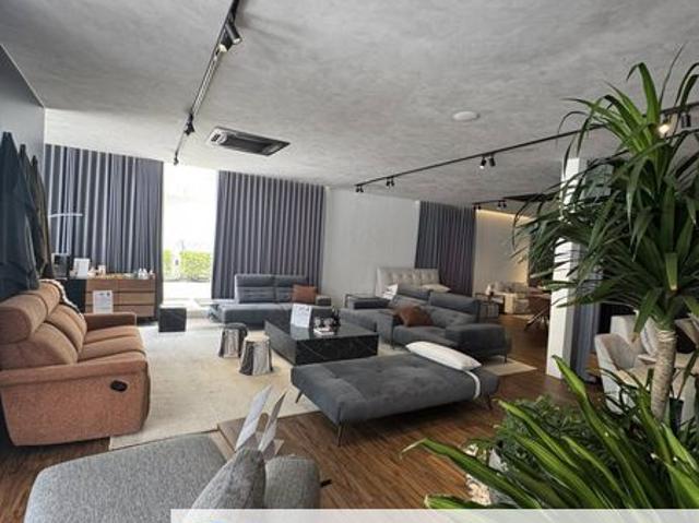 Shop for rent in Petaling, Country Heights Damansara
