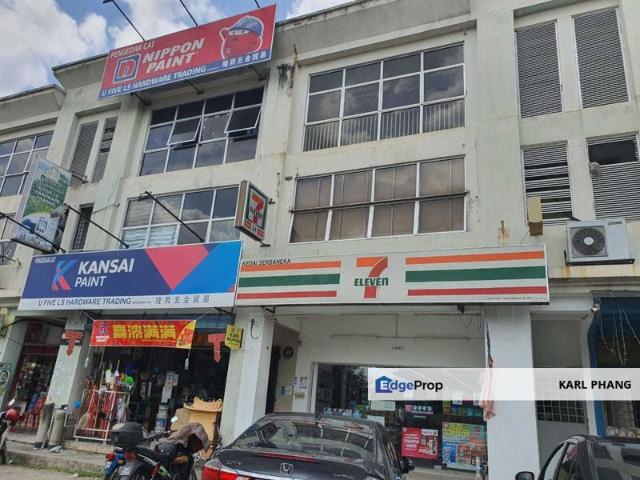 Shop for sale in Petaling, Alam Impian