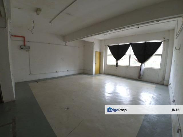 Shop for rent in Petaling, Alam Impian