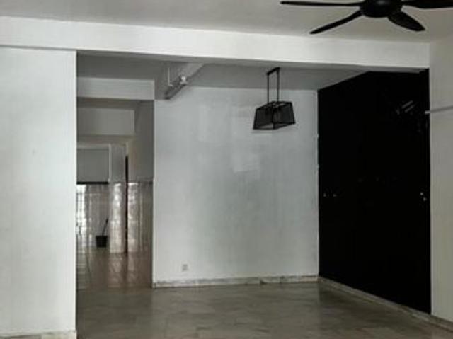 House for sale in Petaling, Subang Jaya