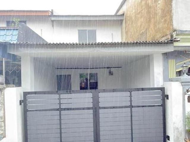 Terraced House for sale in Pekan Nanas, Johor