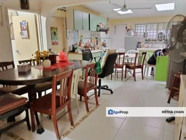 House for sale in Country Heights Damansara, Kuala Lumpur