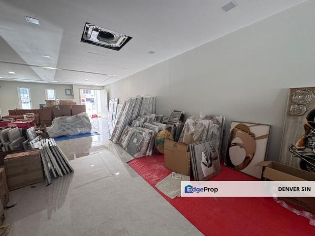 House for sale in Country Heights Damansara, Kuala Lumpur