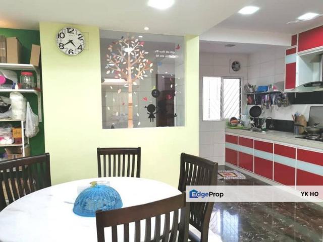 House for sale in Country Heights Damansara, Kuala Lumpur