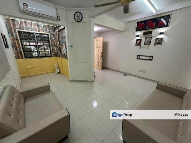 House for rent in Country Heights Damansara, Kuala Lumpur