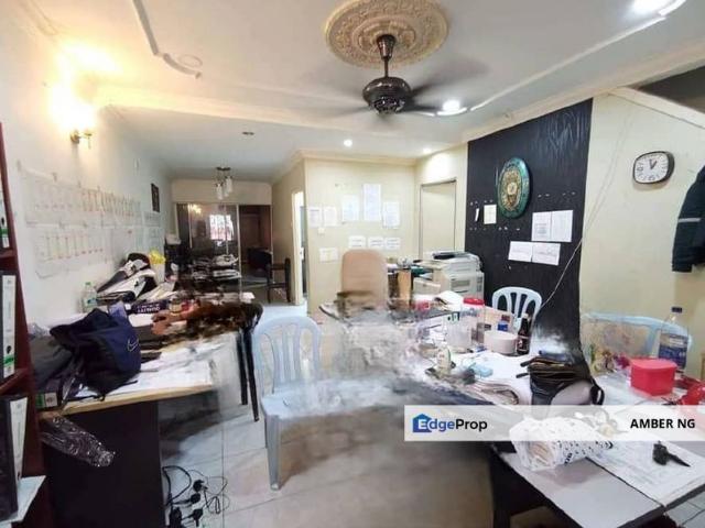 House for sale in Country Heights Damansara, Kuala Lumpur