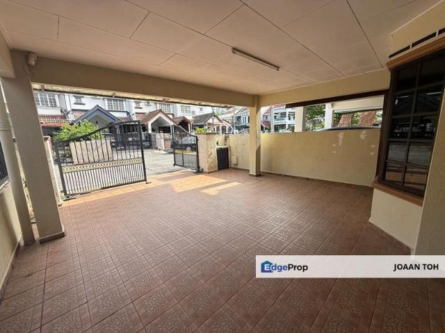 House for sale in Country Heights Damansara, Kuala Lumpur