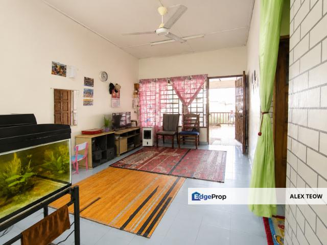 House for sale in Ulu Tiram, Johor