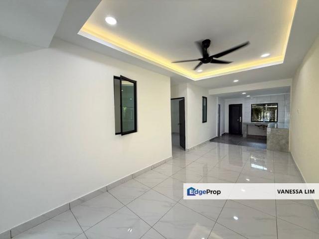 House for sale in Ulu Tiram, Johor