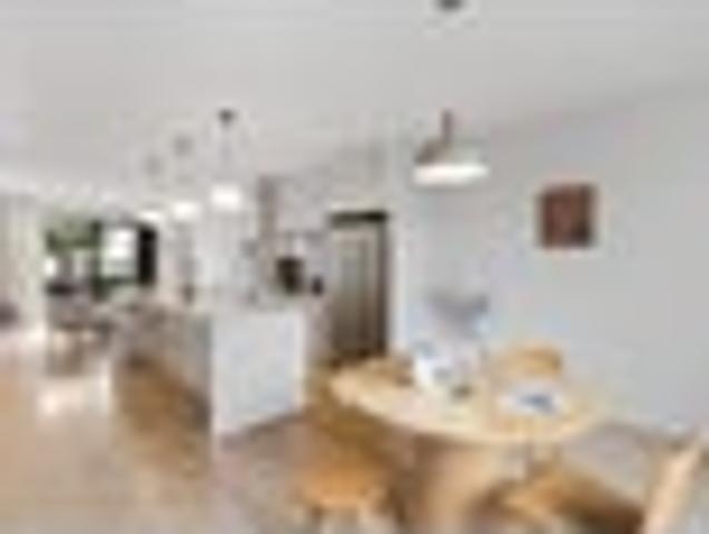 Townhouse for sale in Paremoremo, Oroua County