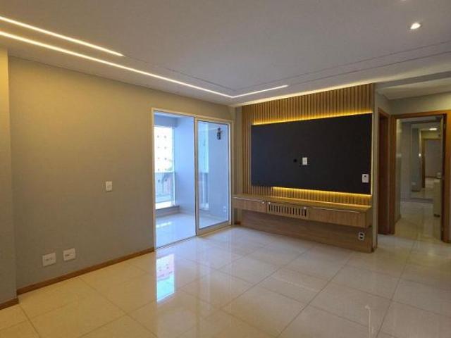 Apartamento venda em Região Geográfica Imediata do Distrito Federal, Região Integrada de Desenvolvimento do Distrito Federal e Entorno