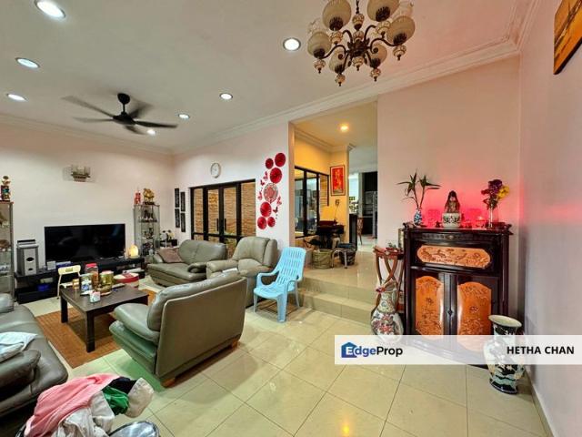 House for sale in Country Heights Damansara, Kuala Lumpur