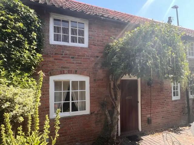 House for rent in Alverton, East Midlands