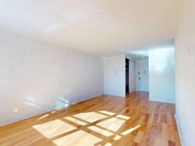 Apartment for sale in Jamaica